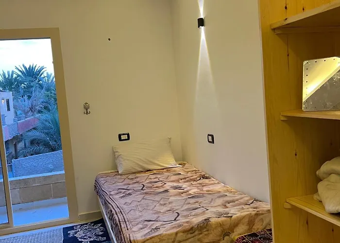 Alamir House